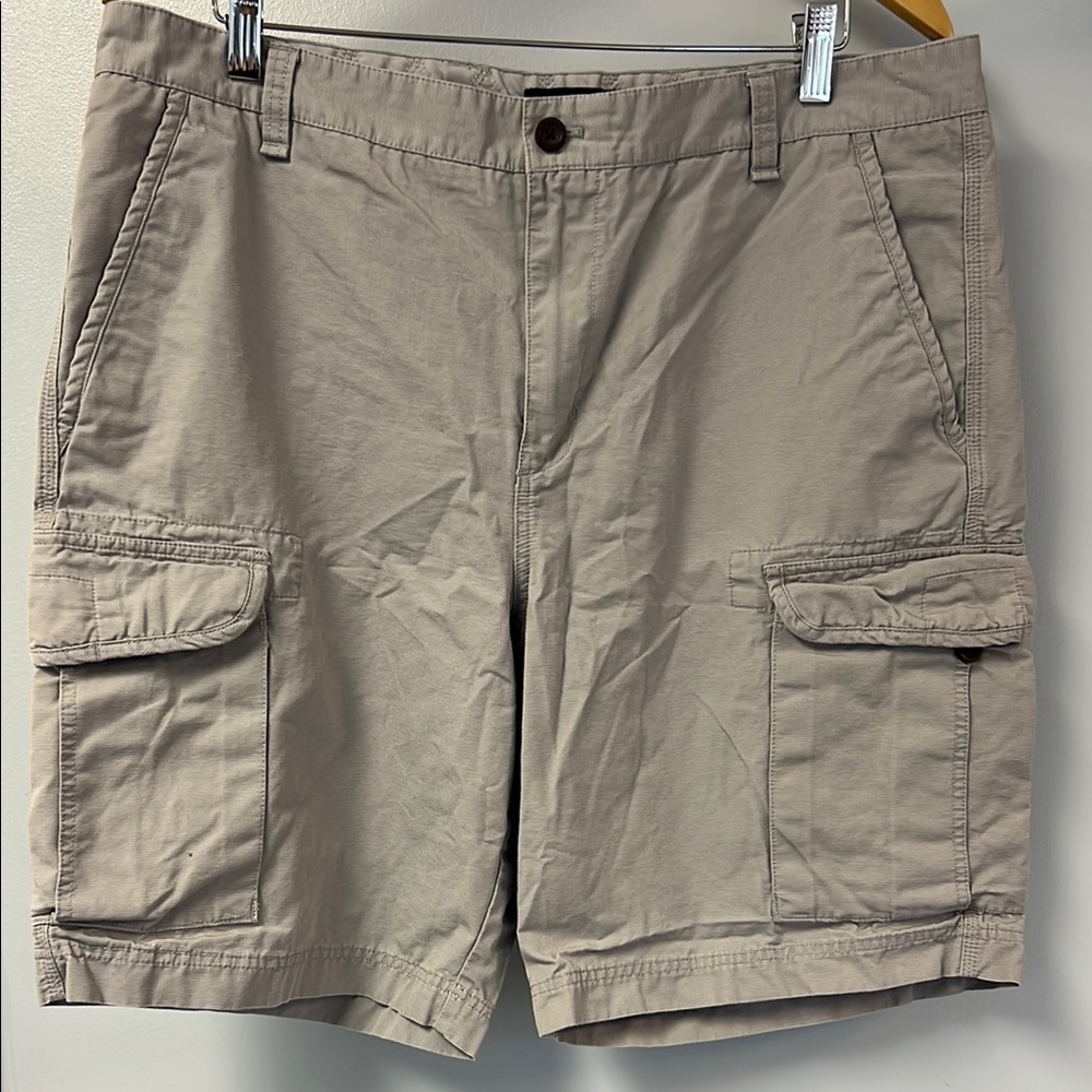 Chaps Grey Cargo Shorts Relaxed Fit Cotton Blend